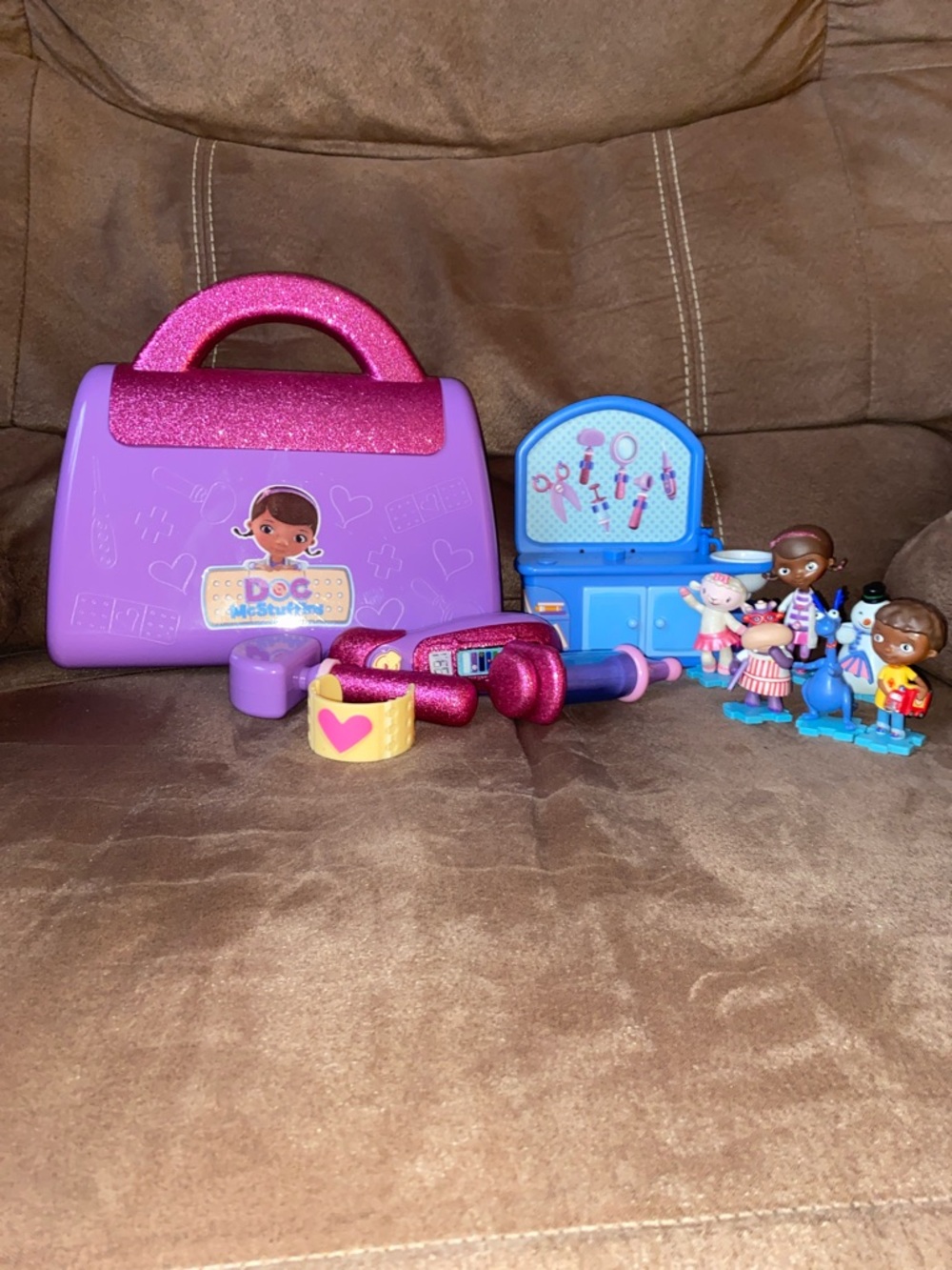 Doc McStuffins Doctor Bag and accessories Playset - Kids Role Play